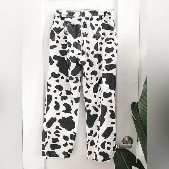 Cider // Cow Print Pants 🐄 - Picture 4 of 5